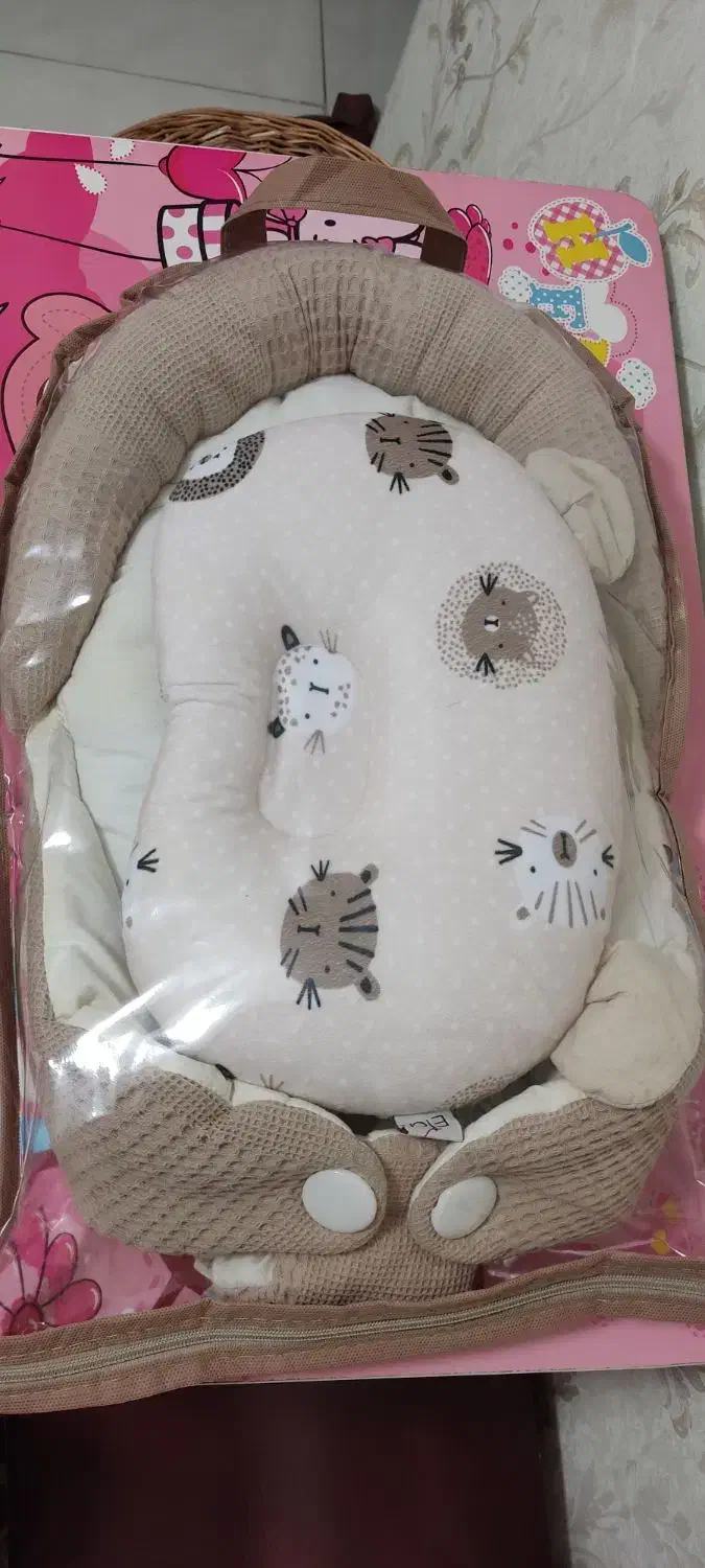 آغوشگیر و بالشت فرم دهی|اسباب و اثاث بچه|مشهد, ایثارگران|دیوار