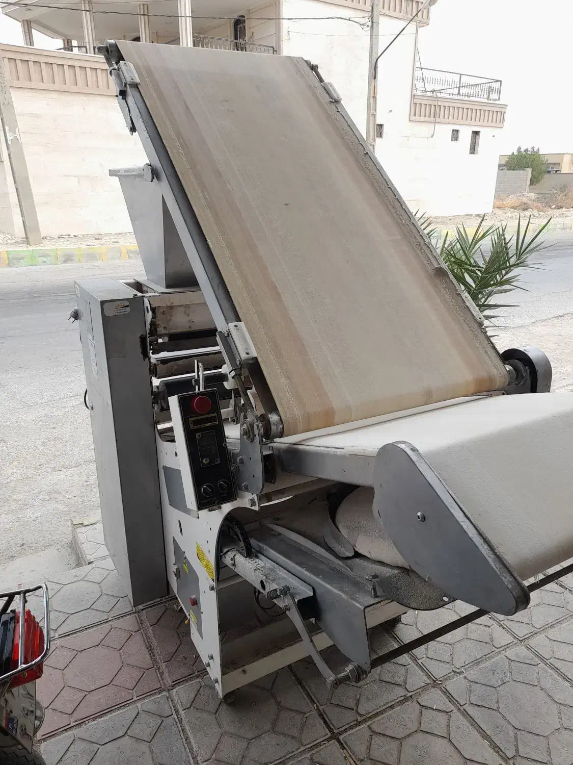 دستگاه نانوایی|فروشگاه و مغازه|مهر, |دیوار