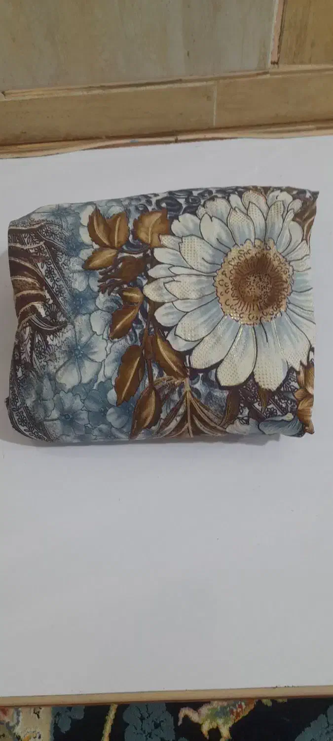 چادر|لباس|خرم‌آباد, |دیوار