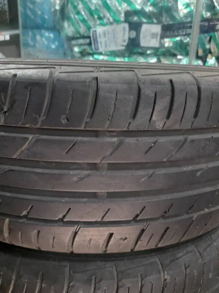 پخش تکی و عمده لاستیک استوک|قطعات یدکی و لوازم جانبی|کاشان, دانش|دیوار