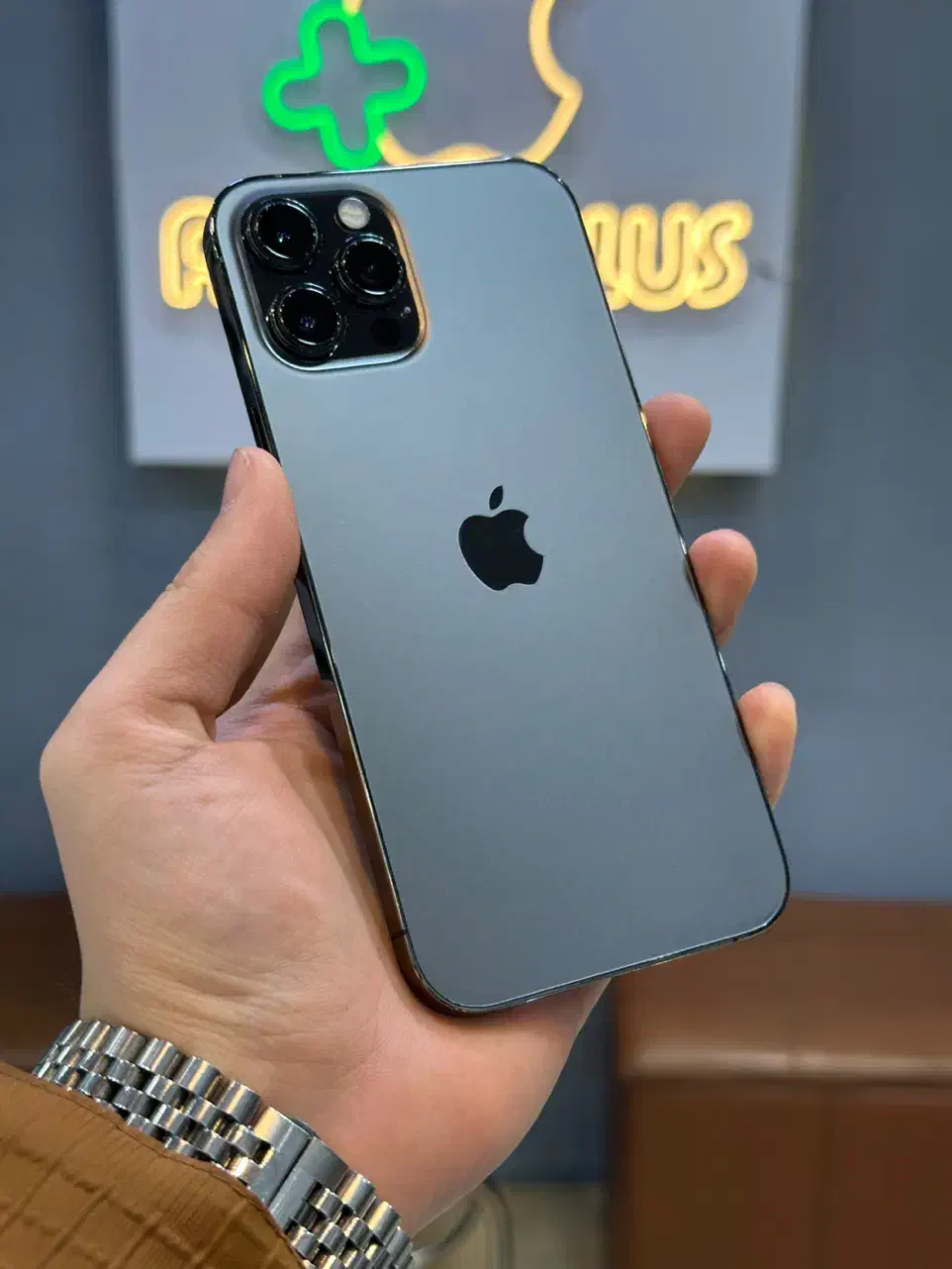 آیفون ۱۲پرومکس ۲۵۶گیگ|موبایل|اصفهان, چرخاب|دیوار