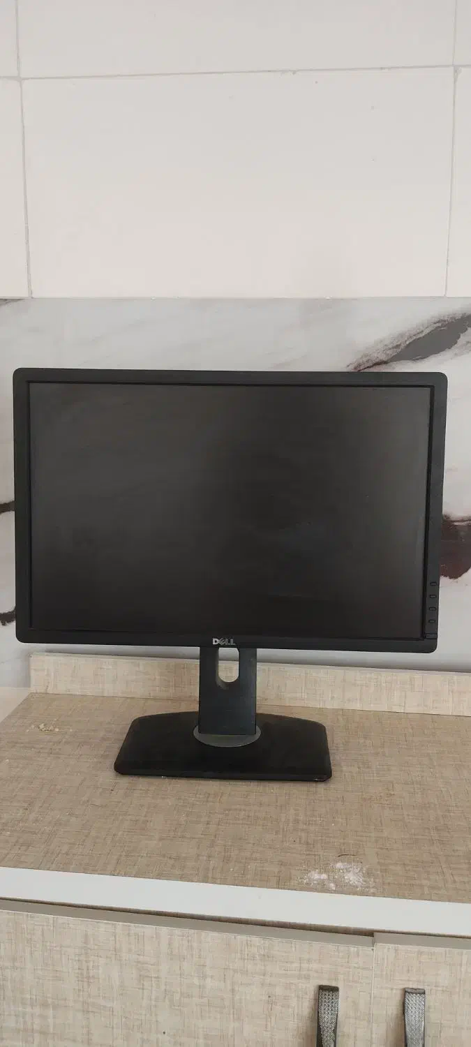 مانیتور ۲۲ اینچی hd دل|قطعات و لوازم جانبی رایانه|مراغه, |دیوار