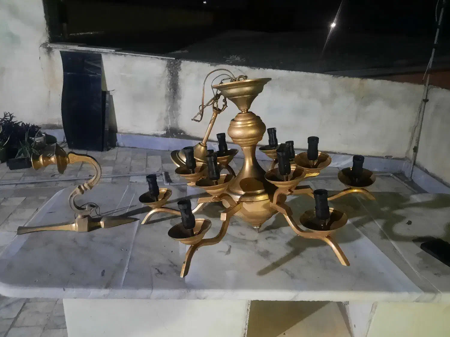 لوستر برنجی|لوستر و چراغ آویز|گرگان, |دیوار