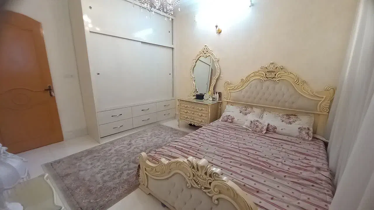 خانه ویلایی 2طبقه زیبا و بزرگ و دلباز|فروش خانه و ویلا|قم, شهدا|دیوار