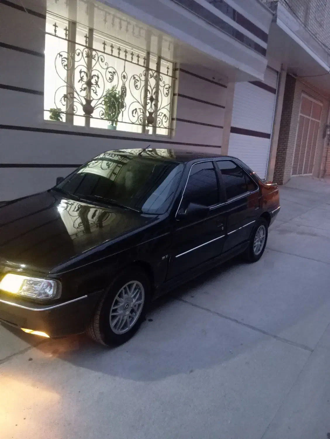 405مدل ۸۲|خودرو سواری و وانت|بانه, |دیوار