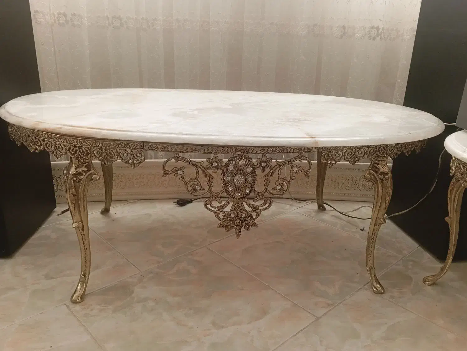 میزجلومبلی برنز|مبلمان خانگی و میز عسلی|ارومیه, |دیوار