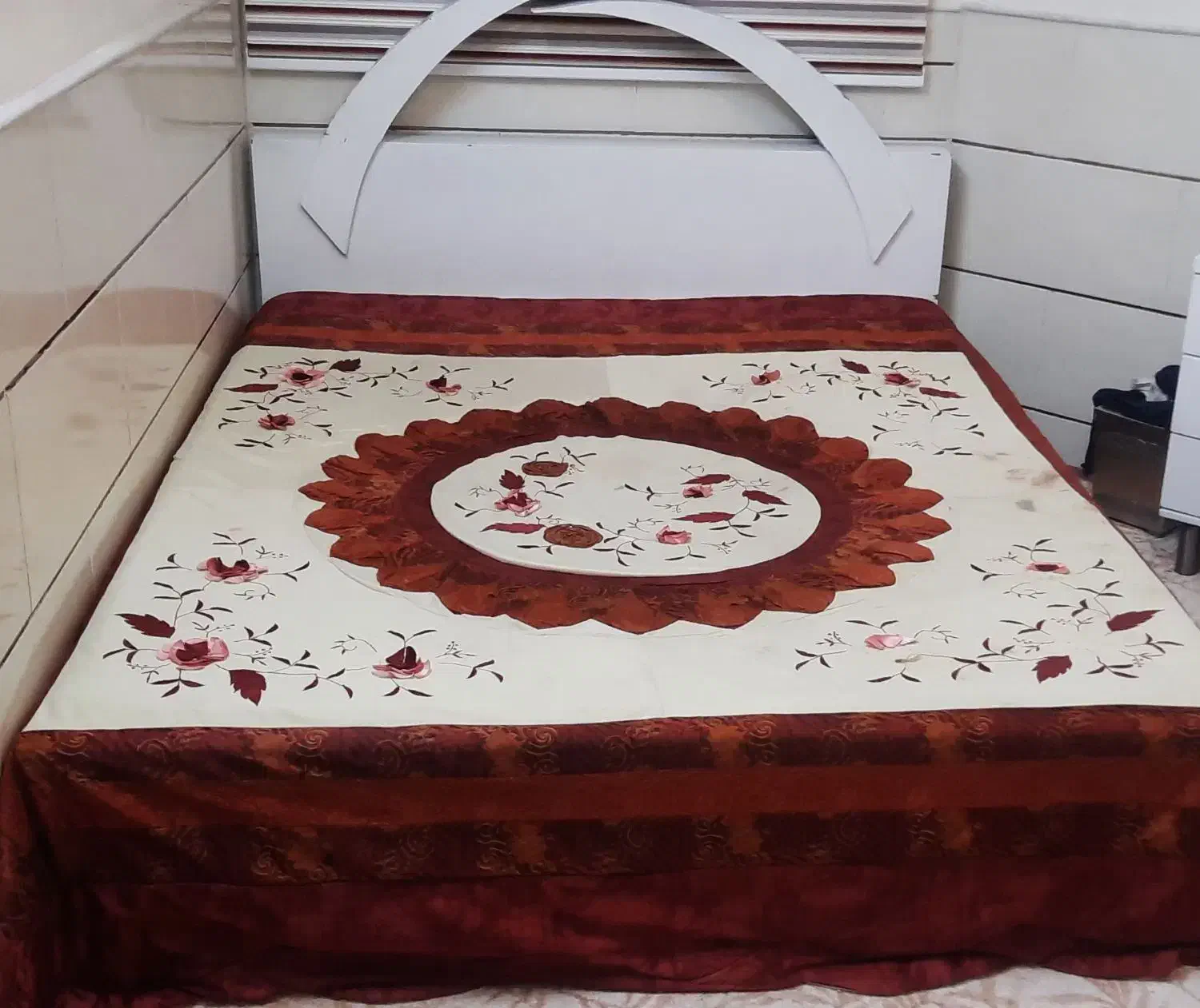 سرویس خواب دو نفره سالم|تخت و سرویس خواب|سمنان, |دیوار