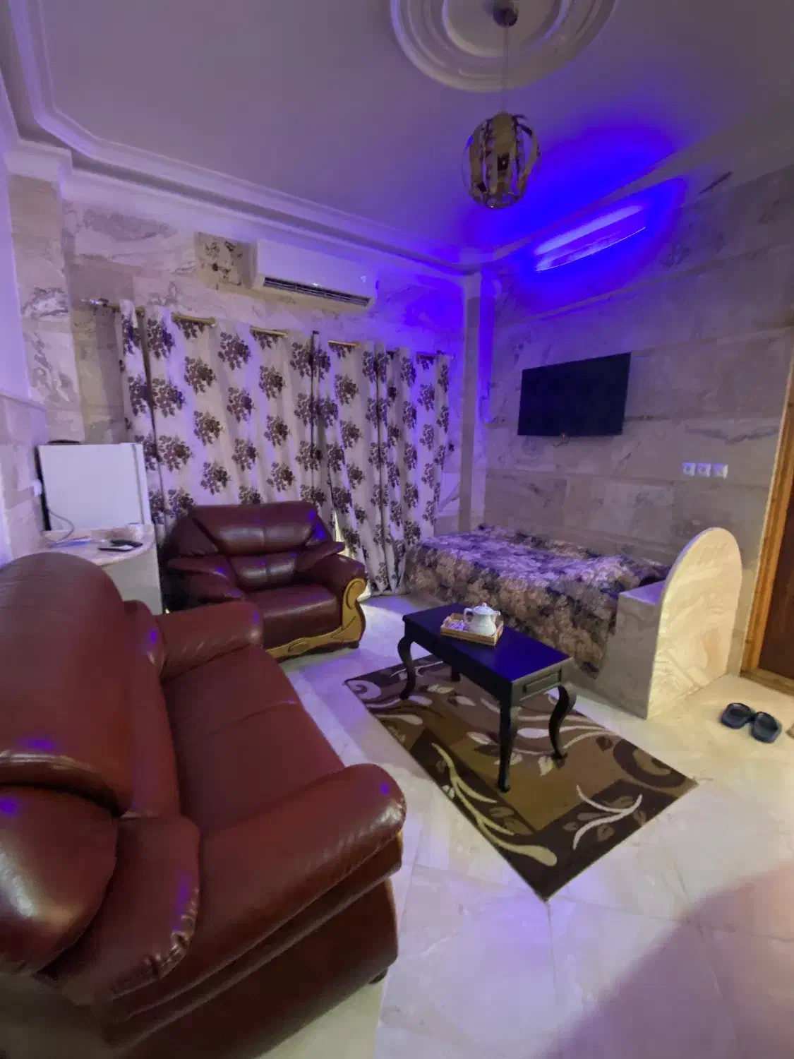 تکخوابه با وان جکوزی دونفره ساحلی ویوی دریا|اجارهٔ کوتاهمدت ویلا و باغ|بندر انزلی, دهکده ساحلی|دیوار