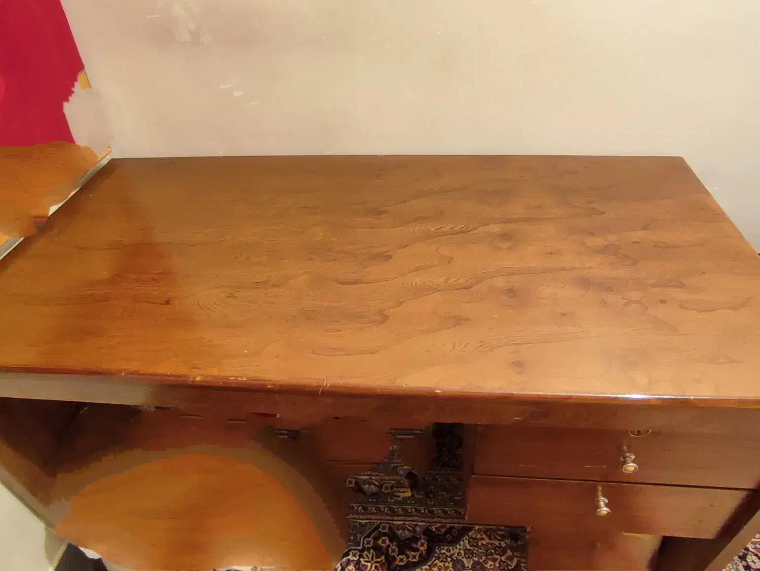 میز و صندلی|دفتر کار|دوگنبدان, |دیوار