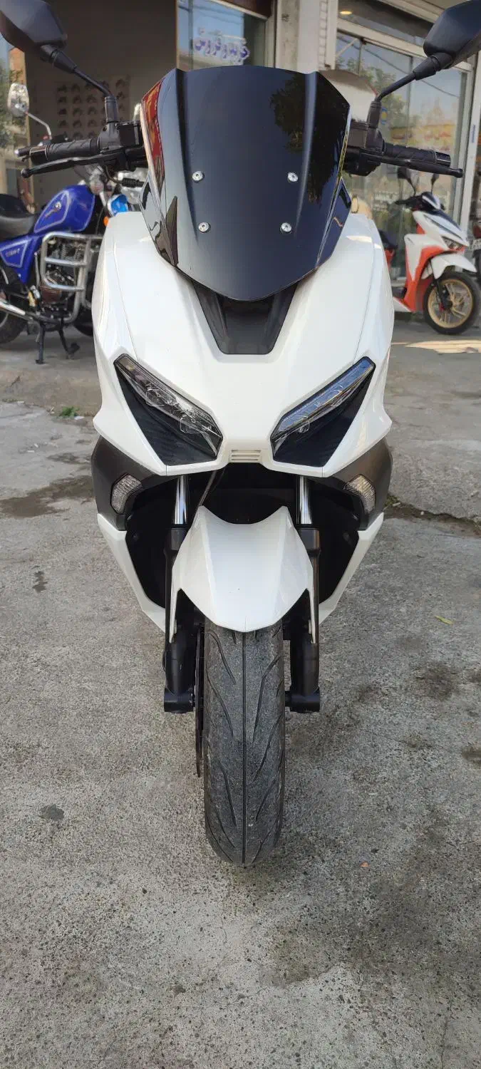 بنلی کی وی ۲۵۰ kewway veste|موتورسیکلت|فریدون‌کنار, |دیوار