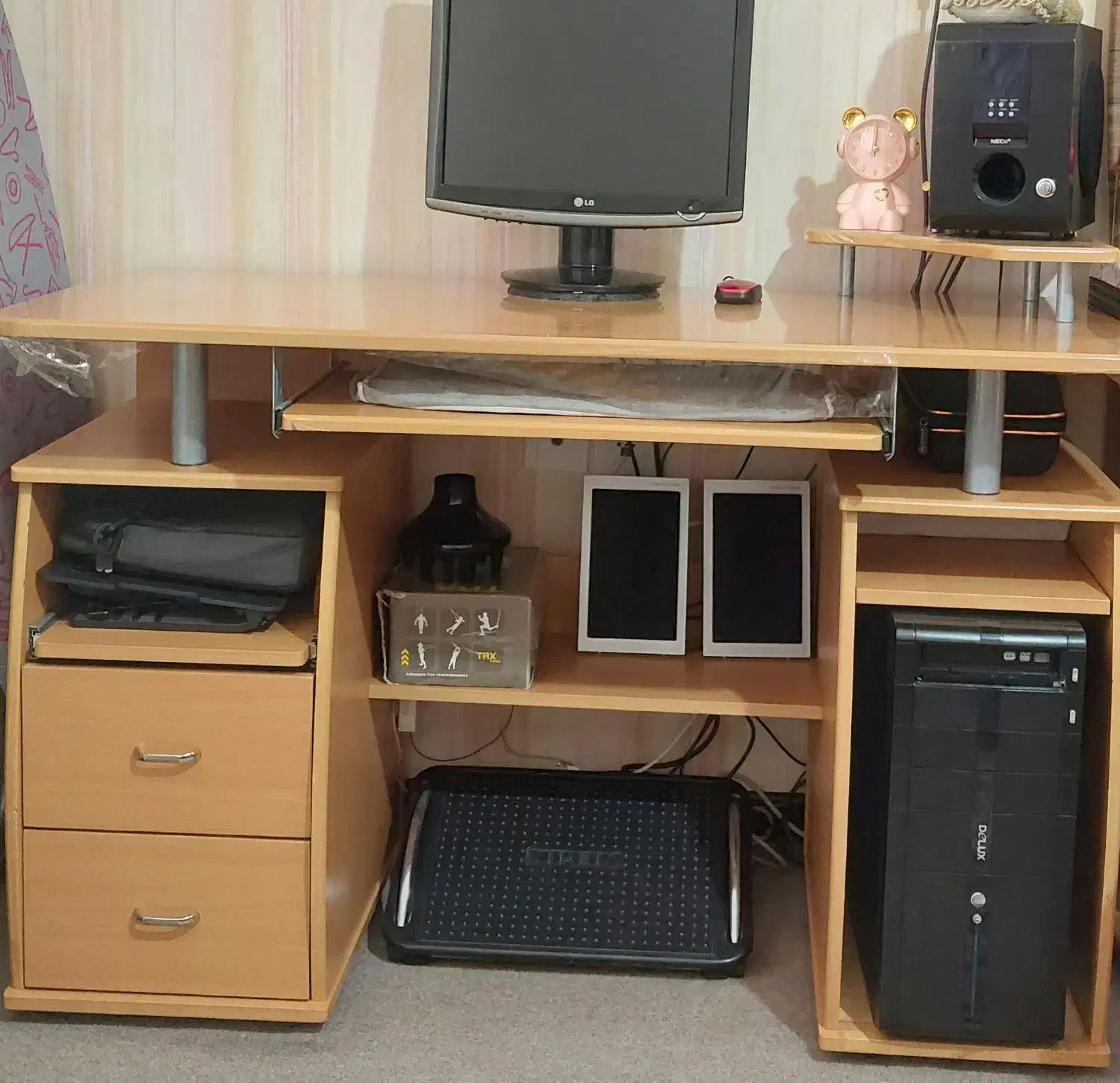 میز کامپیوتر|میز تحریر و کامپیوتر|محمدیه-قزوین, |دیوار