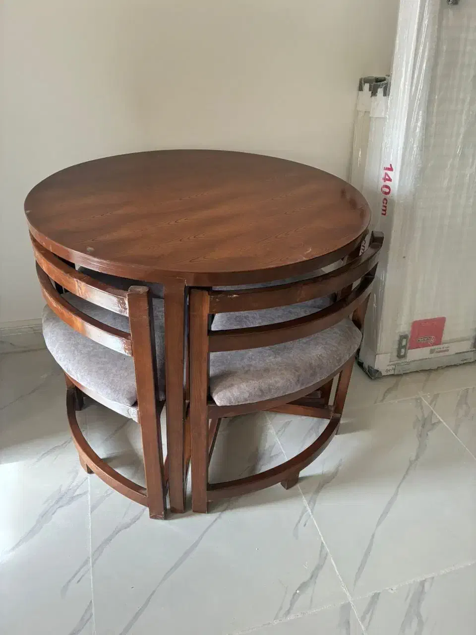 میز نهار خوری|میز و صندلی غذاخوری|زاهدان, |دیوار