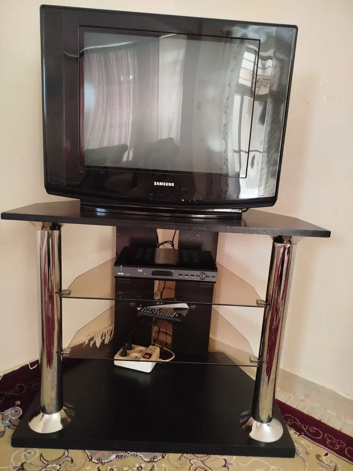 تلویزیون 21اینج وزیر تلویزیون سالم درحدنو|تلویزیون و پروژکتور|دورود, |دیوار