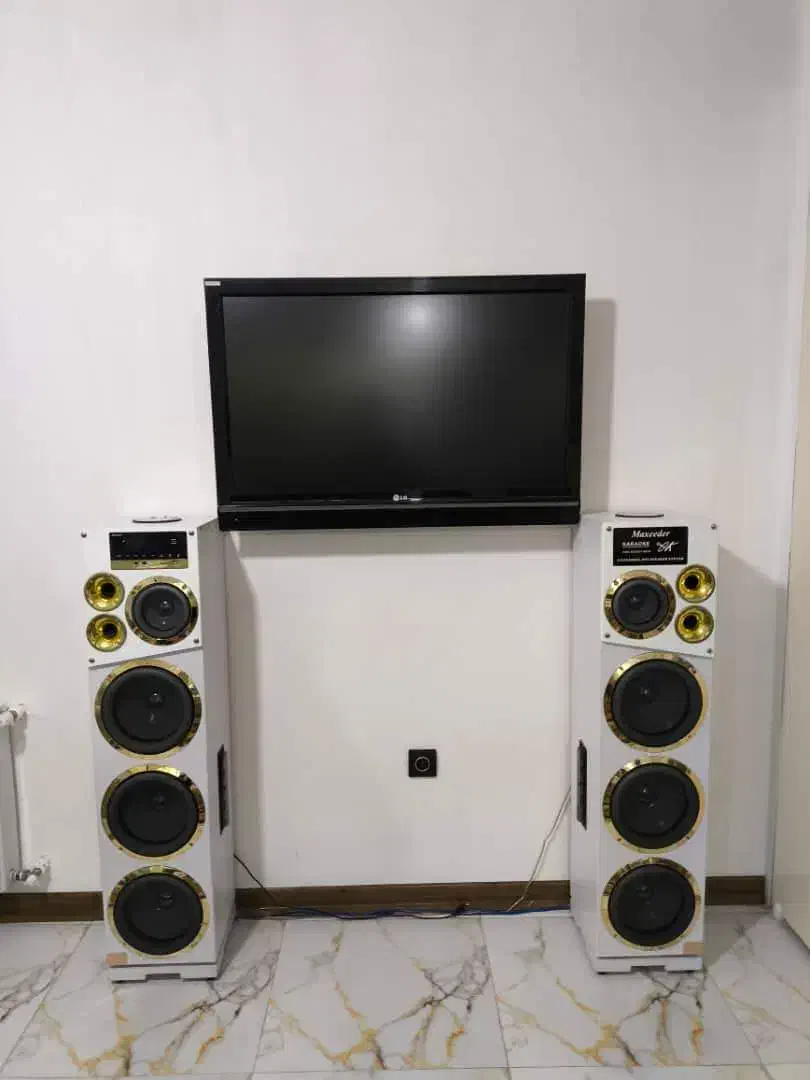 اجاره روزانه باغ|اجارهٔ کوتاهمدت ویلا و باغ|تهران, صادقیه|دیوار