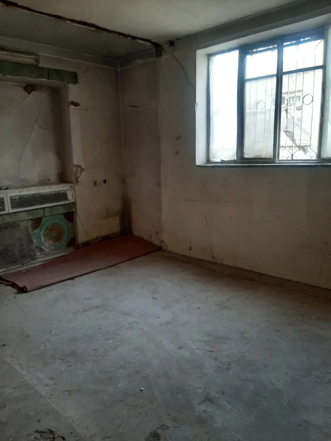 اجاره مغازه عباس آباد خ وحدت|اجارهٔ مغازه و غرفه|محمدشهر, عباس آباد|دیوار