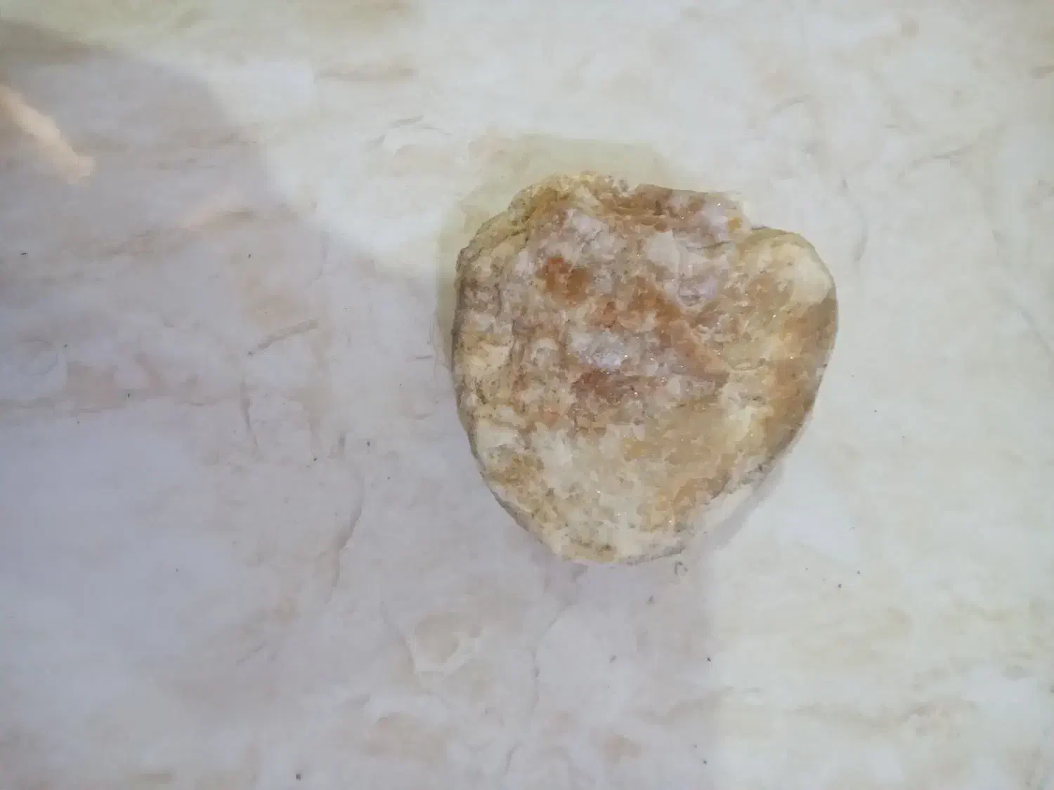 سنگ عقیق قشنگ|کلکسیون اشیاء عتیقه|رشت, منظریه|دیوار