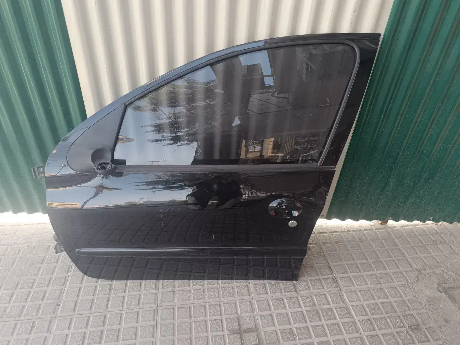 درب 207|قطعات یدکی و لوازم جانبی|اصفهان, شیخ اشراق|دیوار