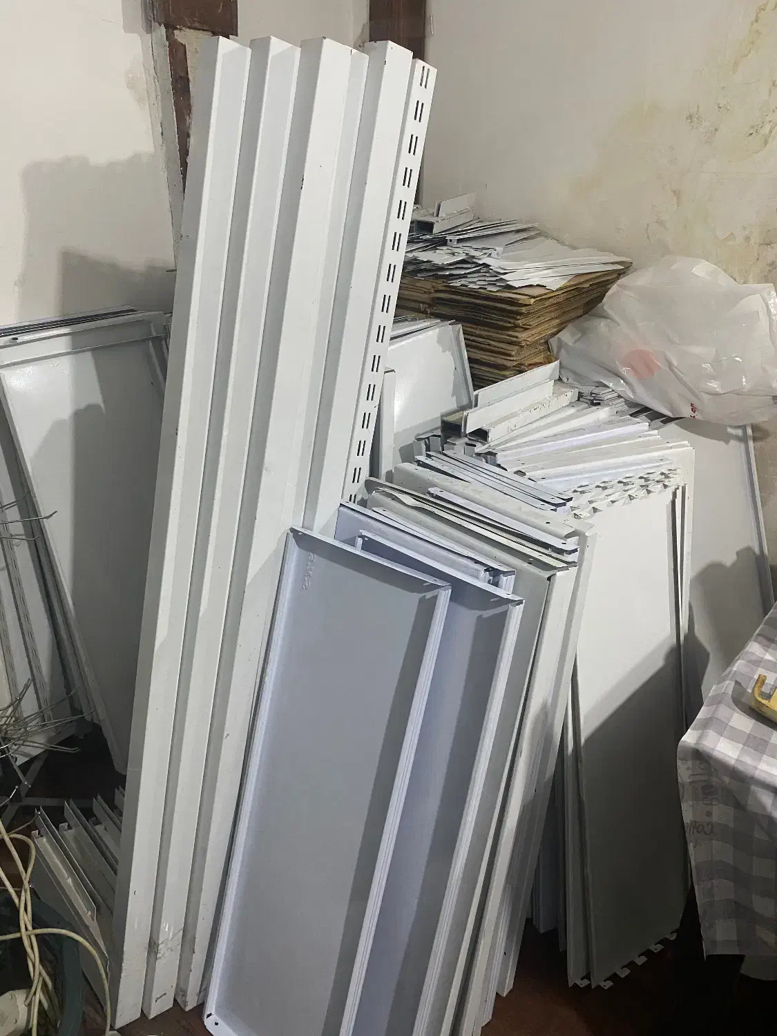 قفسه فروشگاهی|کتابخانه، شلف، قفسه‌های دیواری|رشت, آتشگاه|دیوار