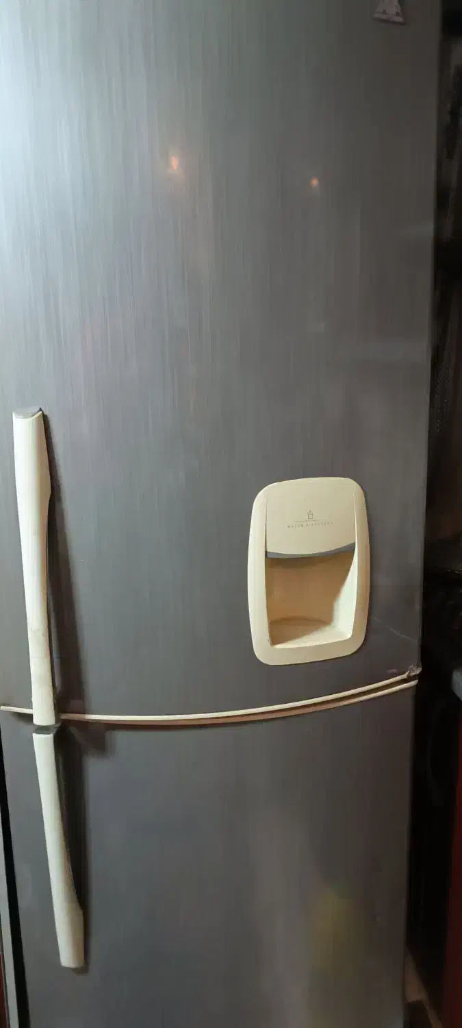 یخچال|یخچال و فریزر|تهران, آذری|دیوار