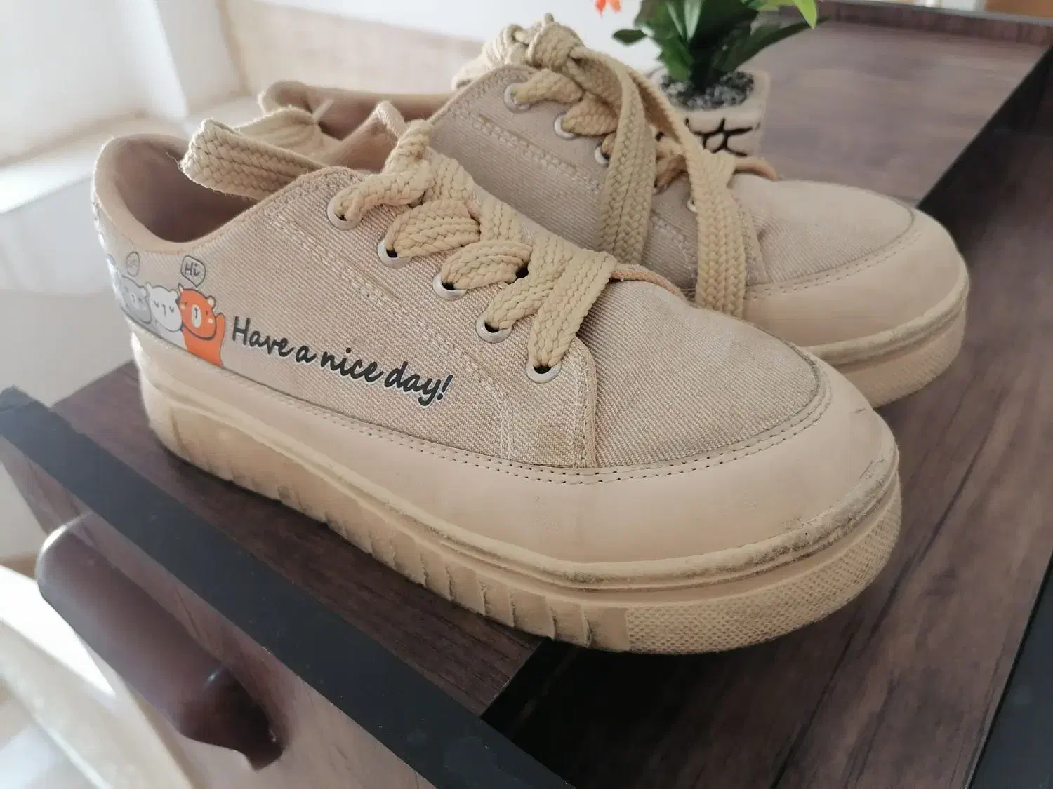 کفش|کفش و لباس بچه|قم, دانشگاه قم|دیوار