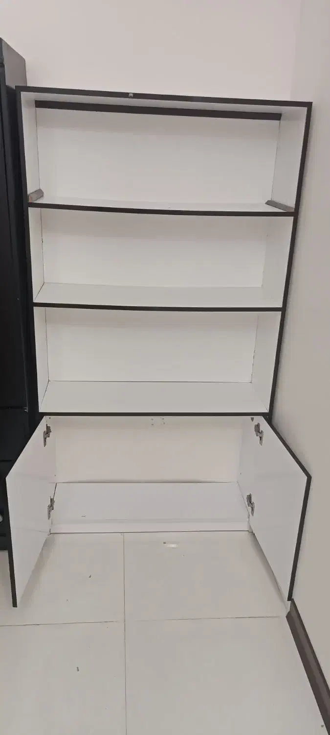 کتابخانه|کتابخانه، شلف، قفسه‌های دیواری|بروجرد, |دیوار