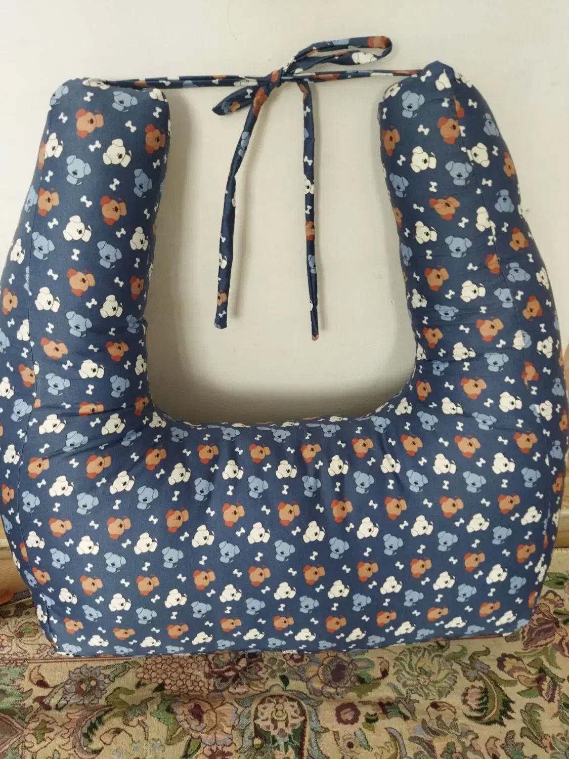 بالشت شیر دهی|اسباب و اثاث بچه|گلبهار, شهر جدید گلبهار|دیوار