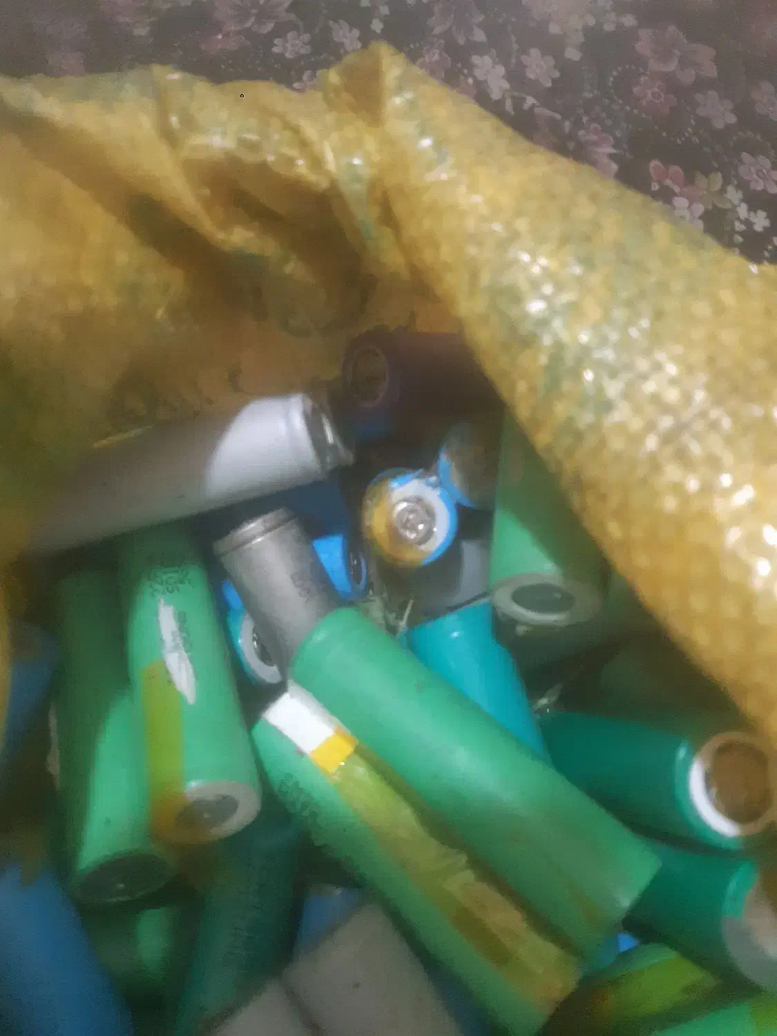 باطری لیتیومی کارکرده فروش|لوازم جانبی موبایل و تبلت|تهران, سبلان (لشگر)|دیوار