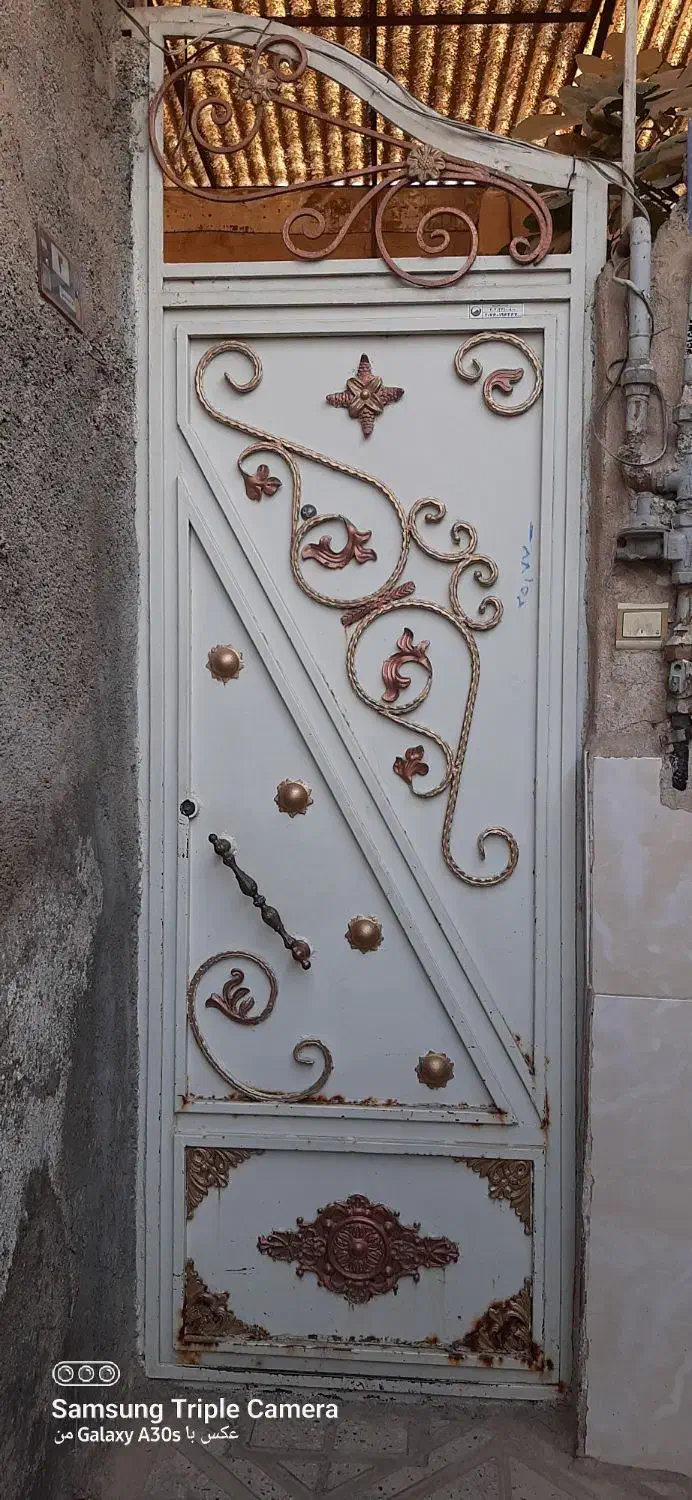 درب حیاط|مصالح و تجهیزات ساختمان|قرچک, محمد آباد|دیوار