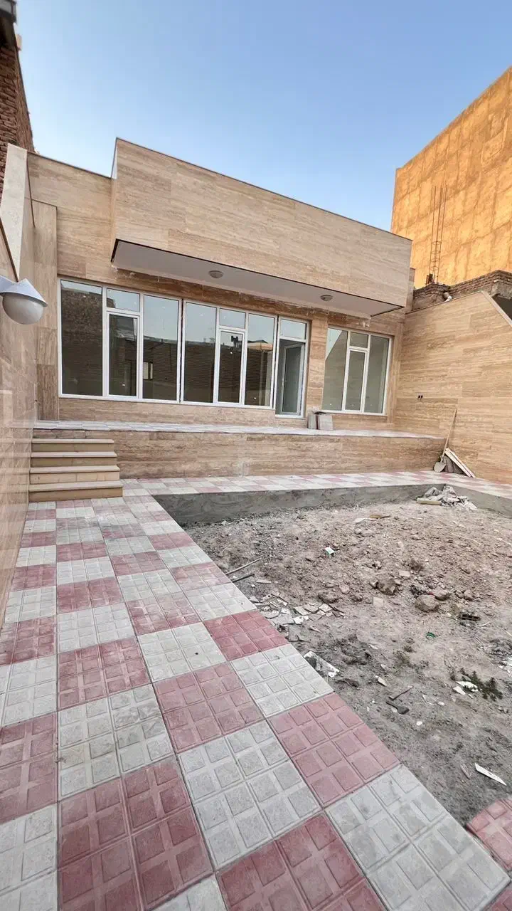 حیاط ویلایی اسکو شهرک ولیعصر|فروش خانه و ویلا|اسکو, |دیوار
