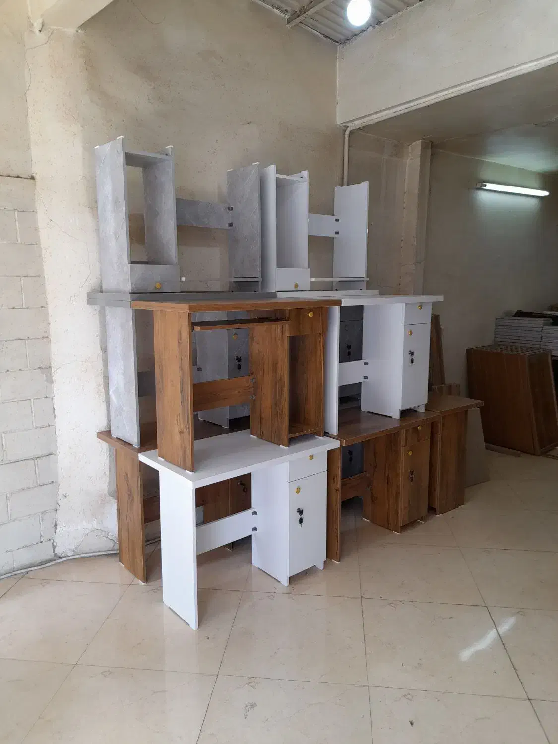 میز کامپیوتر تحریر|میز تحریر و کامپیوتر|قدس, شهرقدس|دیوار