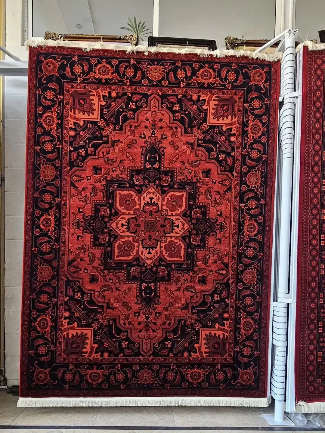 فرش شیخ صفی کلکسیون فرش لاکی ۱۲۰۰شانه نخ اکرولیک|فرش|شیراز, فرگاز|دیوار