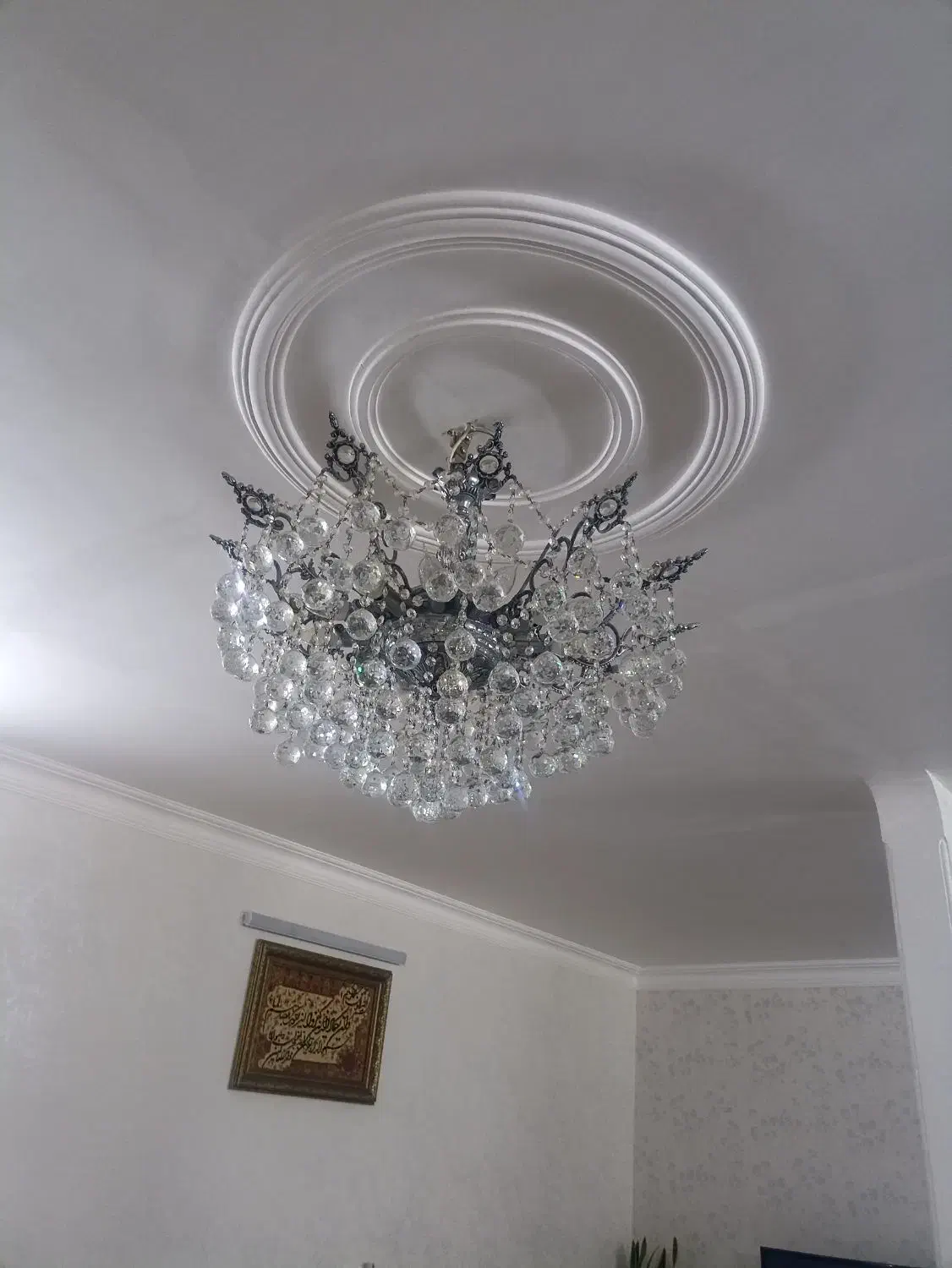 لوستر|لوستر و چراغ آویز|قم, نیروگاه|دیوار