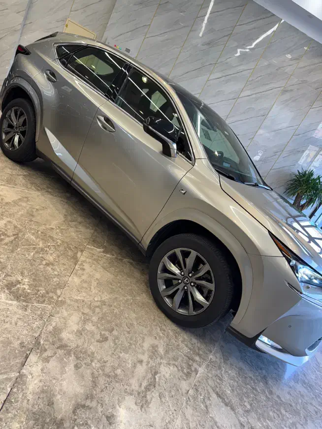 لکسوس nx 200 مدل ۲۰۱۷|خودرو سواری و وانت|تهران, صادقیه|دیوار