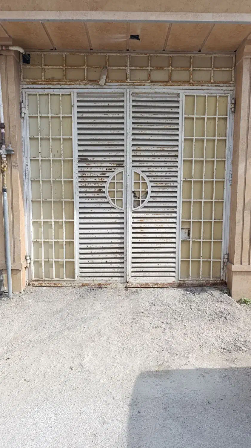 درب حیاط بزرگ|مصالح و تجهیزات ساختمان|بوشهر, |دیوار