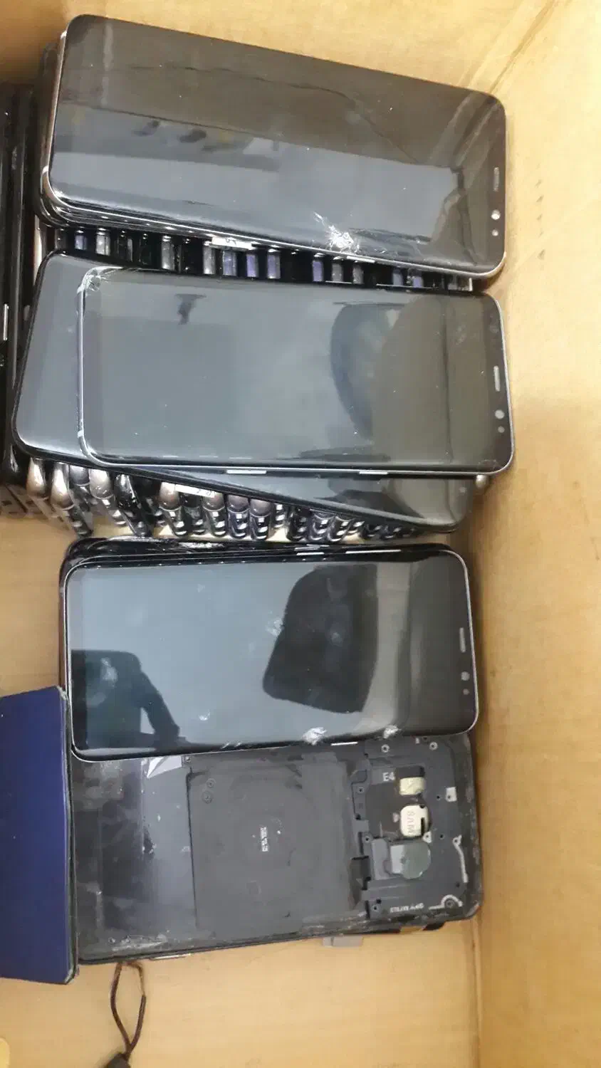 گوشی سامسونگs4.سالم وتمیز.السیدیs8پلاس ومعمولی|موبایل|ملارد, |دیوار