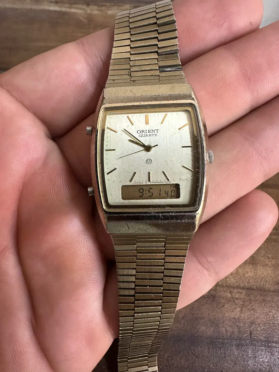 اورینت دو زمانه ژاپن|ساعت|قائم‌شهر, |دیوار