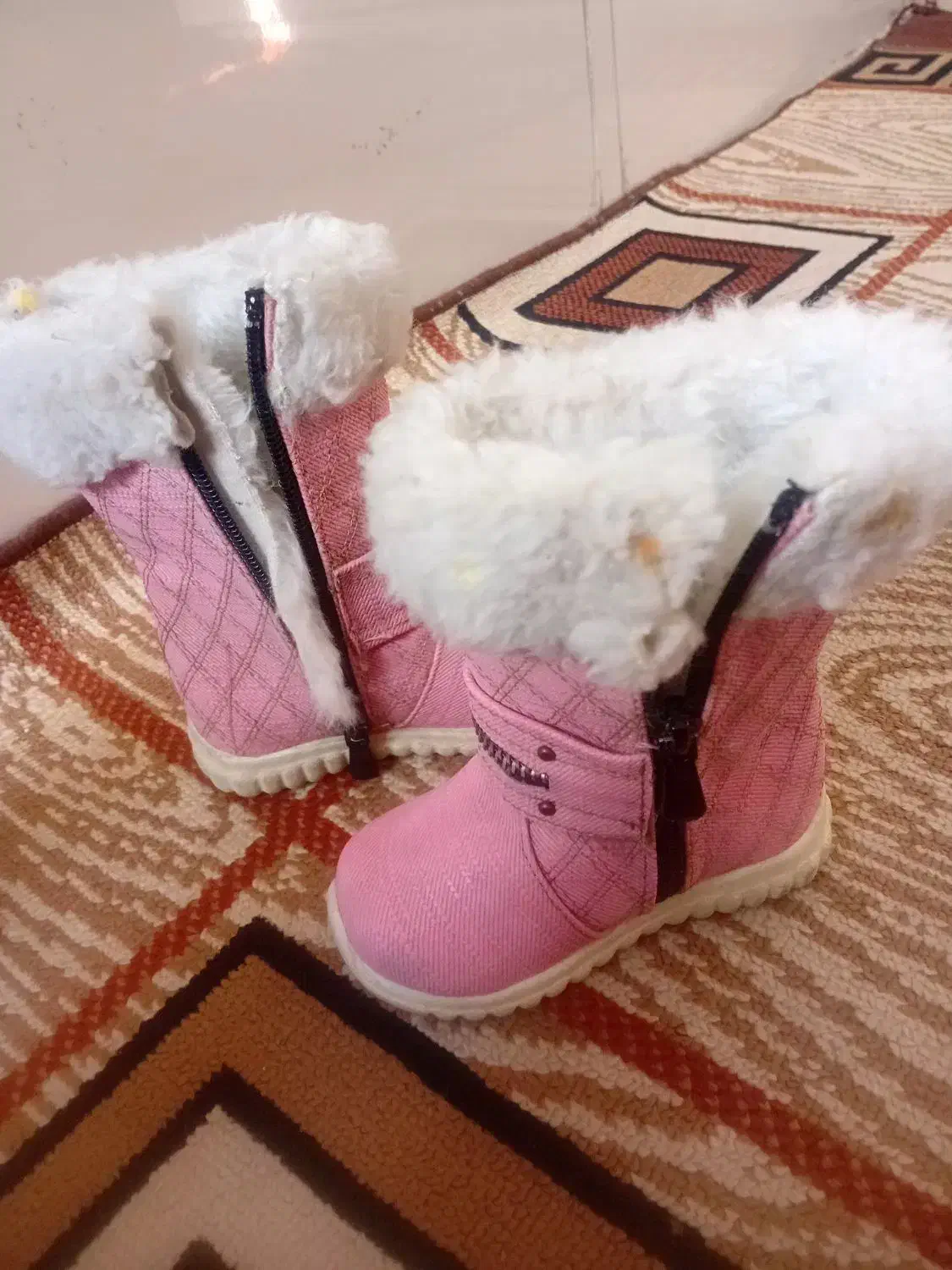 نیم پوت|کیف، کفش، کمربند|جوانرود, |دیوار