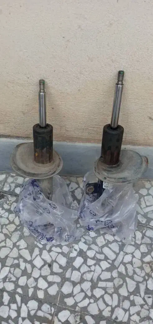 قطعات ما شین|قطعات یدکی و لوازم جانبی|رشت, رشتیان|دیوار