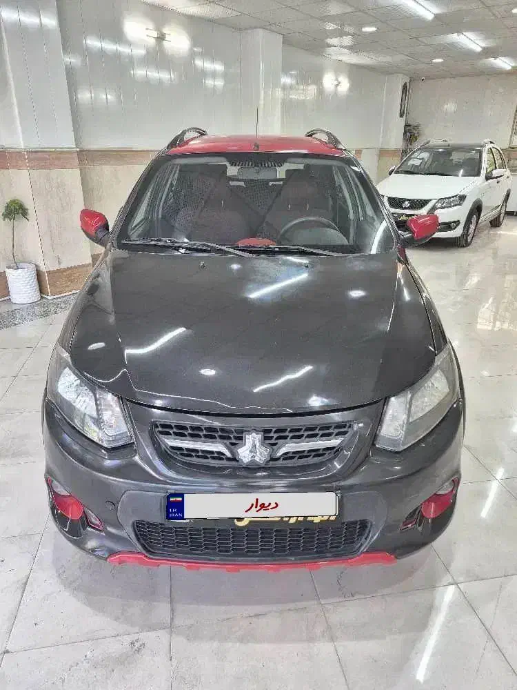 کوئیک آر مشکی قرمز|خودرو سواری و وانت|خمین, |دیوار