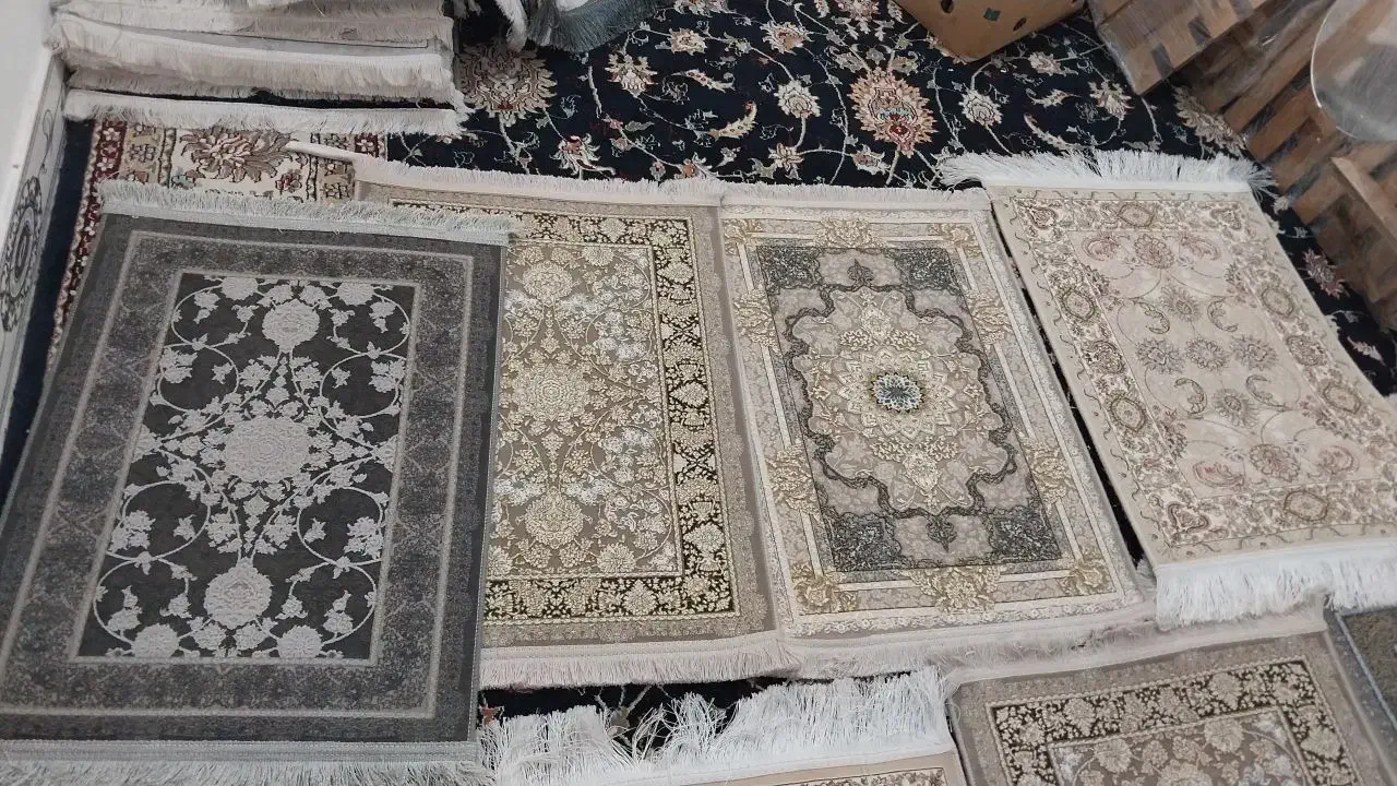 پادری های ۱۲۰۰شانه تراکم ۳۶۰۰نخ ترک|فرش|پاکدشت, پاکدشت (مامازند)|دیوار