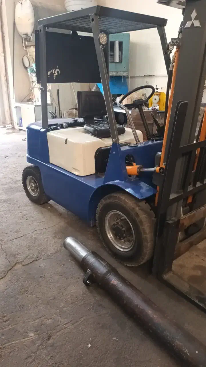 میتسوبیشی|ماشین‌آلات صنعتی|هشتگرد, شهرک افشاریه|دیوار