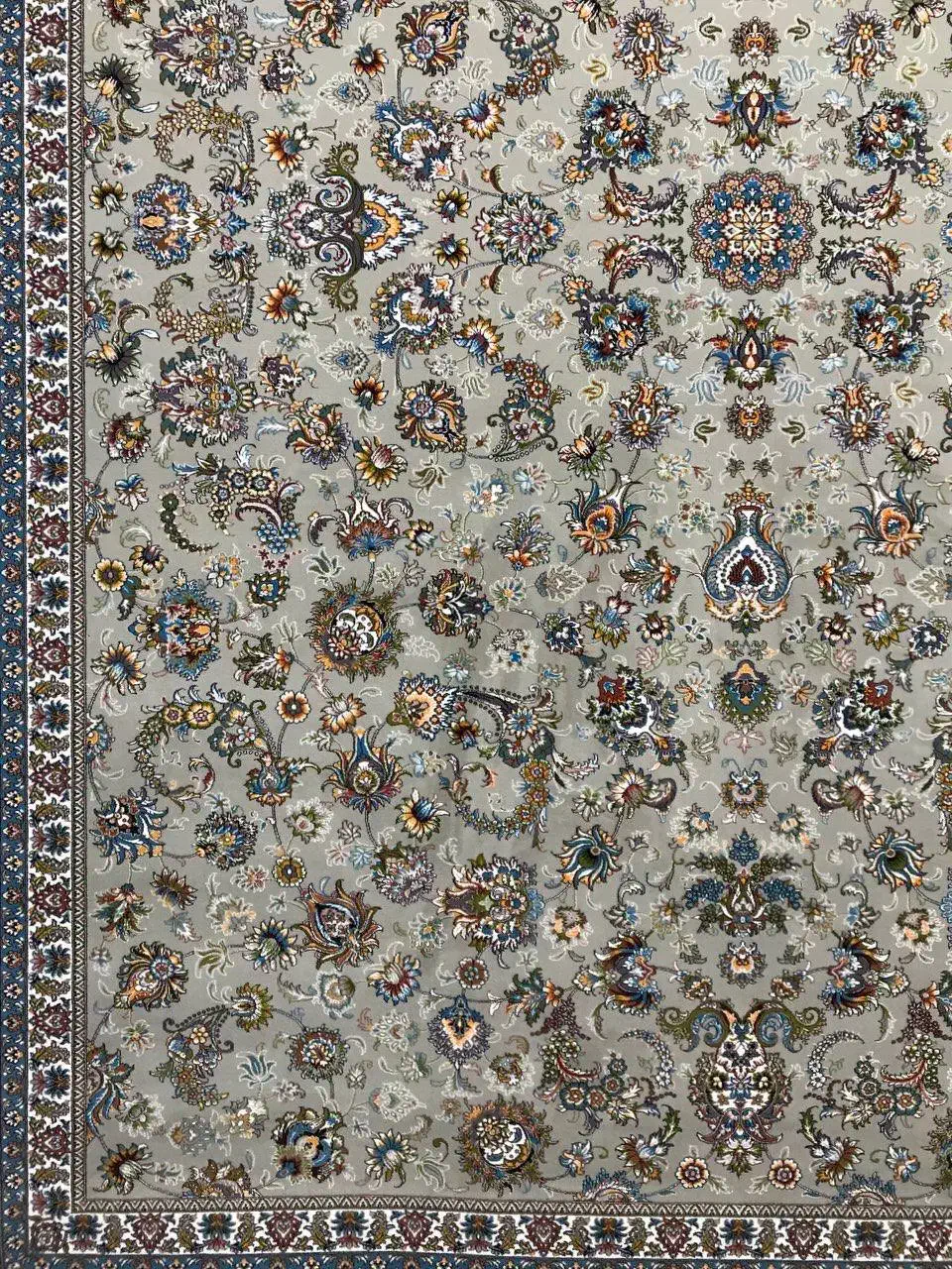 فرش افشان فیلی ۷۰۰شانه اصلی|فرش|مهاباد (آذربایجان غربی), |دیوار