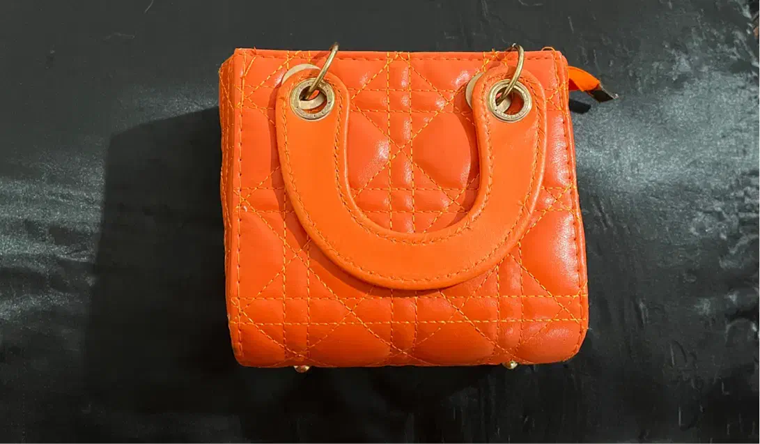 کیف دیور|کیف، کفش، کمربند|شیراز, دینکان|دیوار