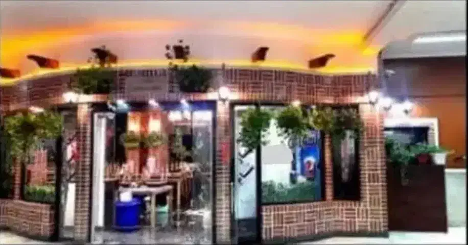 میزبان رستوران|استخدام خدمات فروشگاه و رستوران|پرند, فاز ۶|دیوار