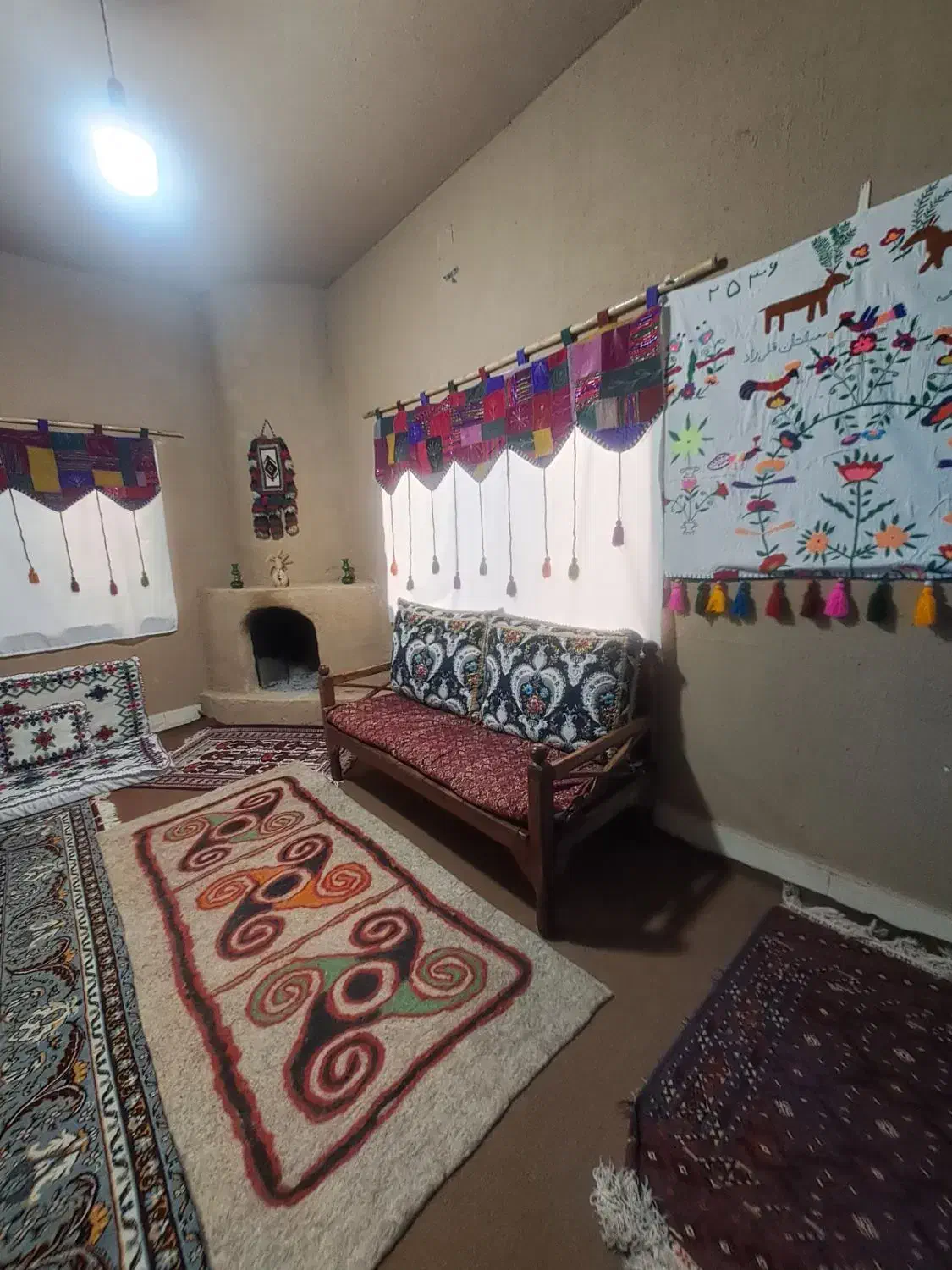 اجاره روزانه/هفتگی/ماهانه ویلا ۱۲۰۰ متری|اجارهٔ کوتاهمدت ویلا و باغ|مینودشت, |دیوار