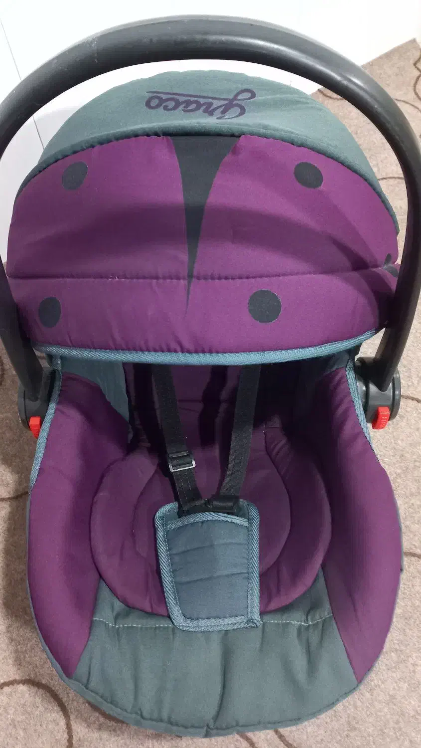 صندلی|تخت و صندلی بچه|خشکبیجار, |دیوار