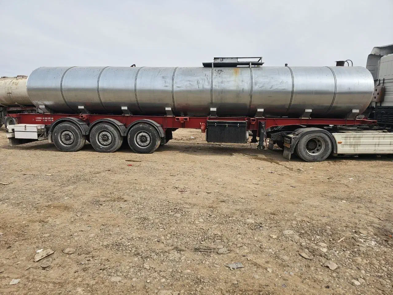 تانکر وتیغه در حد صفر|قطعات یدکی و لوازم جانبی|پیرانشهر, |دیوار