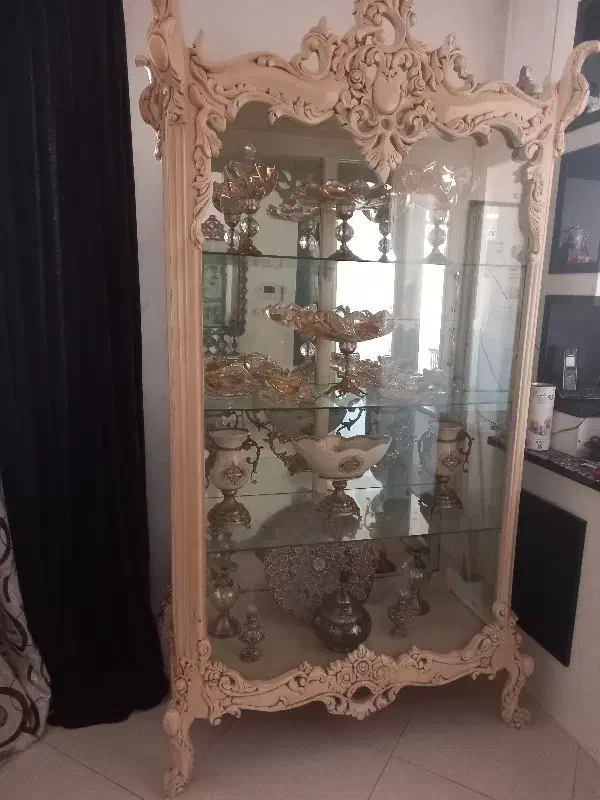 بوفه با چوب گردو|بوفه، ویترین، کنسول|قزوین, |دیوار