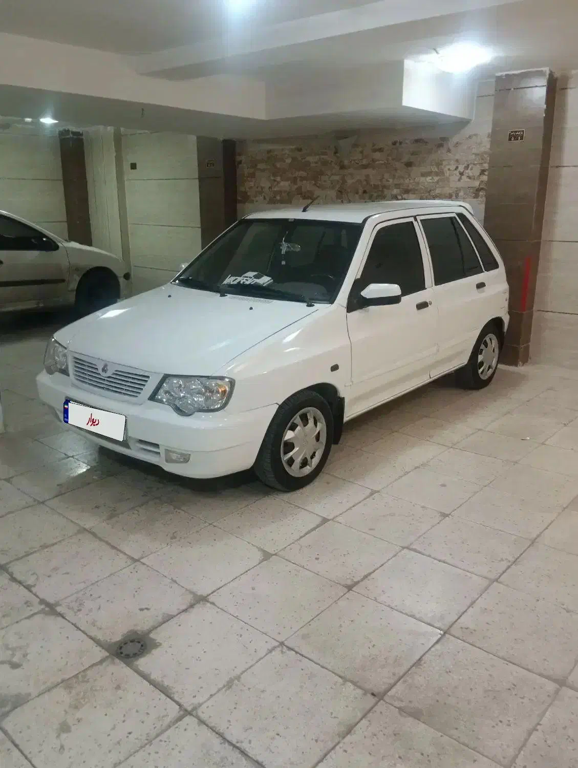 هاچبک ۱۱۱|خودرو سواری و وانت|اصفهان, پوریای ولی|دیوار