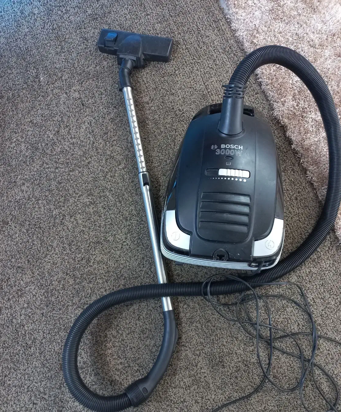 جاروبرقی کارکرده بوش|جاروبرقی، جارو شارژی، بخارشو|قم, محمد آباد|دیوار